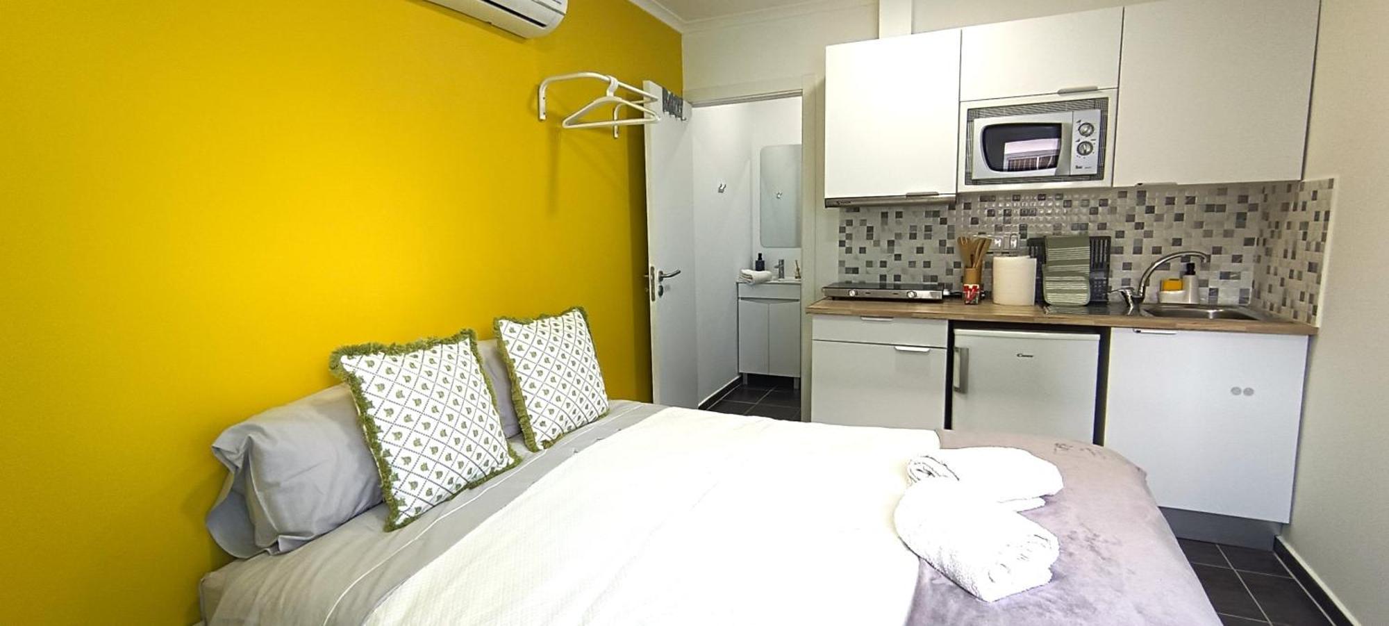 Sleep & Go Faro Airport Guest House Extérieur photo